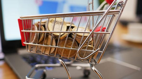 România înregistrează aproape jumătate din vânzările online din Europa de Est