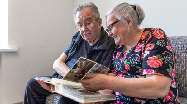 De azi începe acordarea celor 700 de lei pentru pensionari