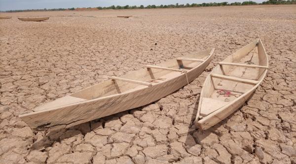 România trece la raționalizarea apei din cauza secetei