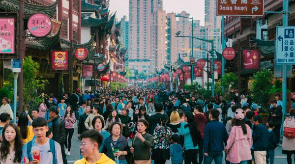 Disperare la Beijing după cea mai mare scurgere de date din lume