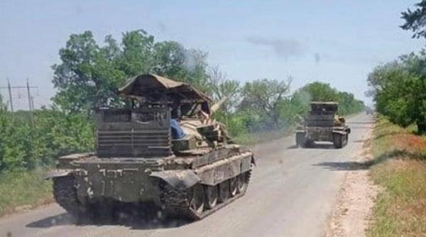 Putin trimite pe front tancuri vechi de 50 de ani