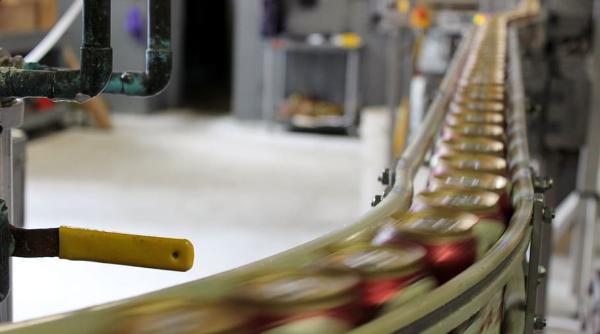 Viața românilor, mai scumpă din 1 august. Intră în vigoare primele modificări din Codul Fiscal