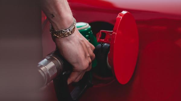 Prețul benzinei și al motorinei astăzi, 1 august 2022