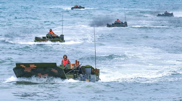 Bătălia pentru resursele naturale ale lumii: China încurcă serios socotelile
