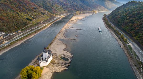 Rinul a ajuns la 31 cm adâncime iar Dunărea la numai 223 cm. Navigația navelor, în pericol. După secetă, viituri