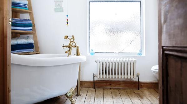 Cehia: Guvernul plafonează cheltuielile cu locuinţa la 30% din venit