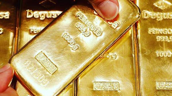 China conectată la fluxul de aur din Elveția. Nivel record de importuri