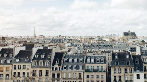 Franța a pornit războiul împotriva locuințelor energofage și dispar chiriile de sute de euro pentru câțiva metri pătrați