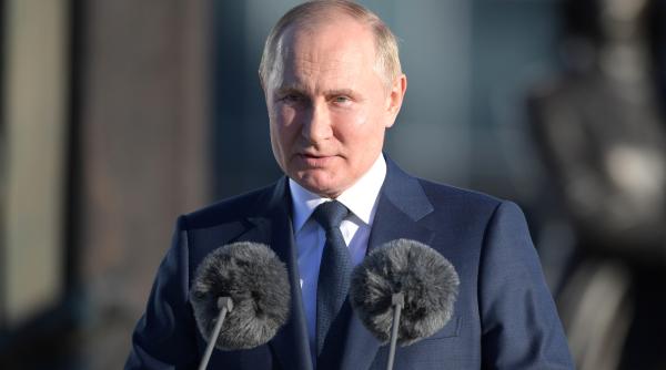 Putin declanșează războiul pe toate fronturile