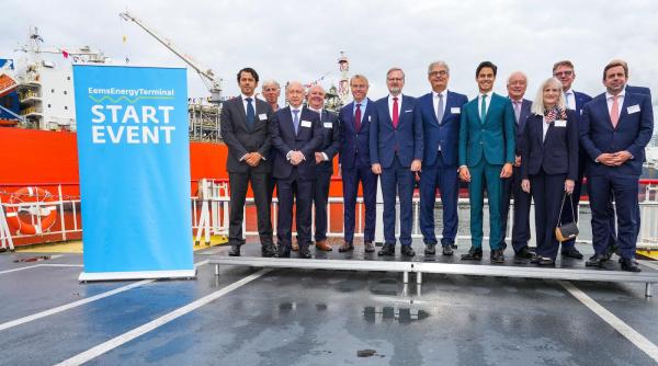 Primele două terminale plutitoare de GNL vin să salveze economia Europei