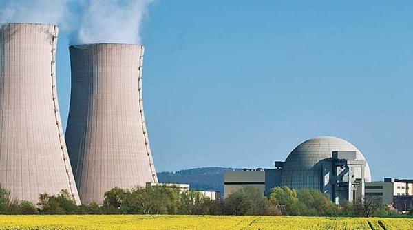 Francezii vor avea preț plafonat la electricitate și în 2023