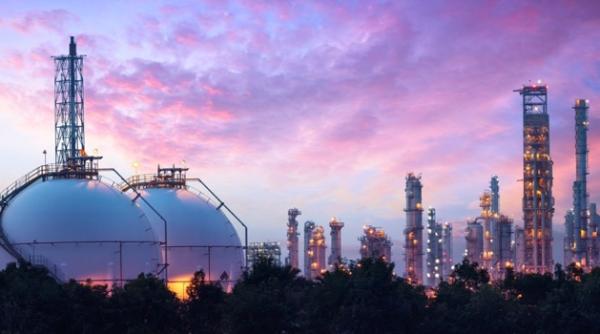 UE propune o taxă pe profiturile excesive ale companiilor din energie