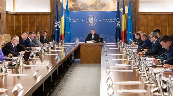 Bani pentru românii cu venituri reduse. Guvernul a aprobat normele de aplicare a venitului minim de incluziune 