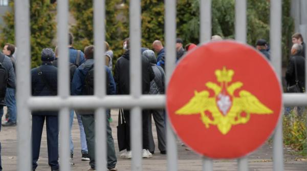 Dezertorii ruși, o nouă bătaie de cap pentru Europa. Ce face Turcia