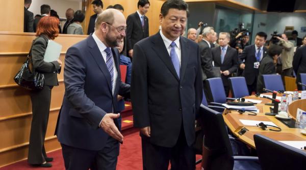 FT: UE sfătuită să adopte o poziție mai dură față de China