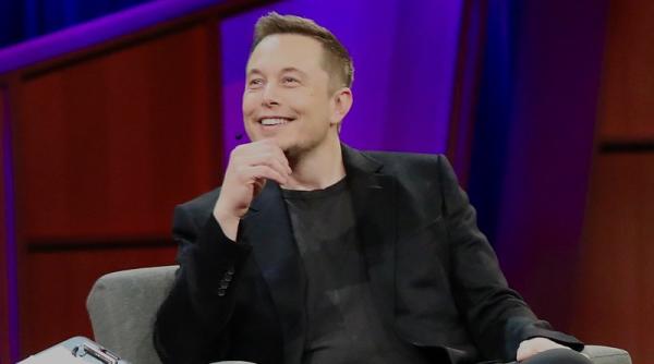 Elon Musk crede că Rusia va folosi armele nucleare dacă pierde Crimeea