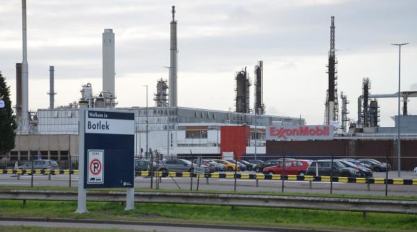 Criza aduce venituri uriașe industriei petrolului. Exxon are ce să celebreze