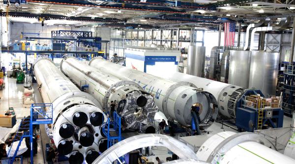 SpaceX, compania lui Elon Musk, prima misiune cu racheta Falcon Heavy după o pauză de trei ani