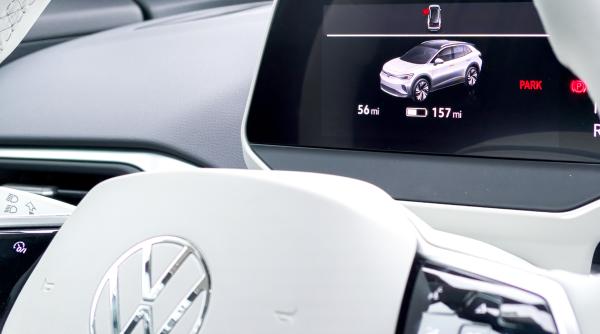 Mașini electrice. UE este revoltată: planul american este "inacceptabil”