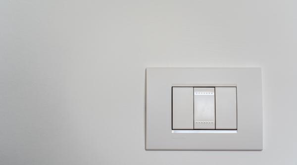 Germania amână introducerea unei frâne de urgenţă la preţurile la gaze şi electricitate