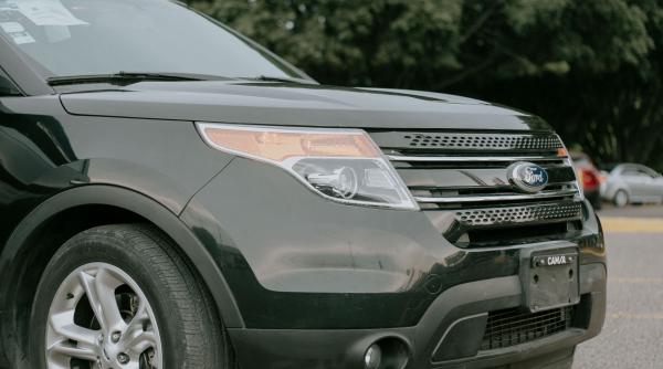 Risc de incendiu. Ford recheamă la service 634.000 de SUV-uri