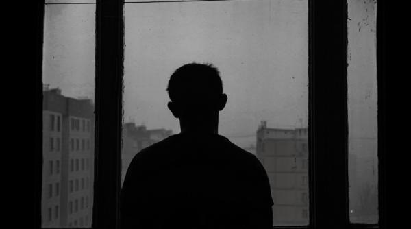 Criza economică aduce și depresia. Sfaturile unui psiholog pentru a face față depresiei financiare