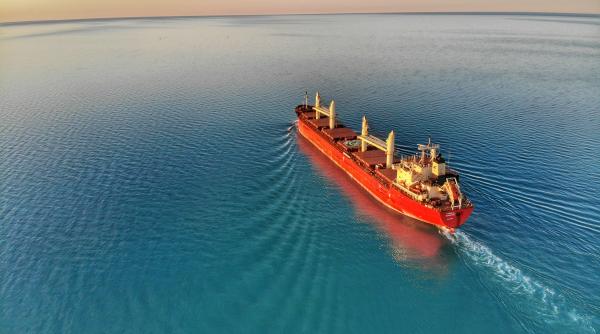 Sancţiunile vizând petrolul rusesc au aruncat în aer piaţa tancurilor petroliere vechi