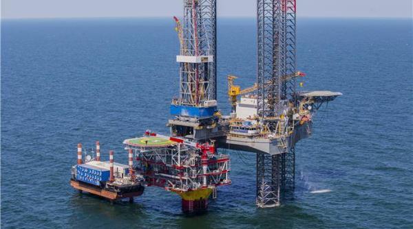 Occidentul a plafonat prețul la țițeiul rusesc, Moscova a crescut producția de petrol și gaze