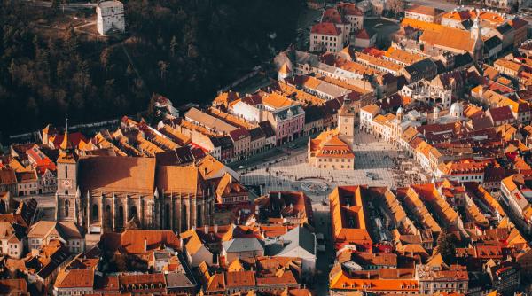 Românii preferă să-şi petreacă vacanţele în ţară (studiu)