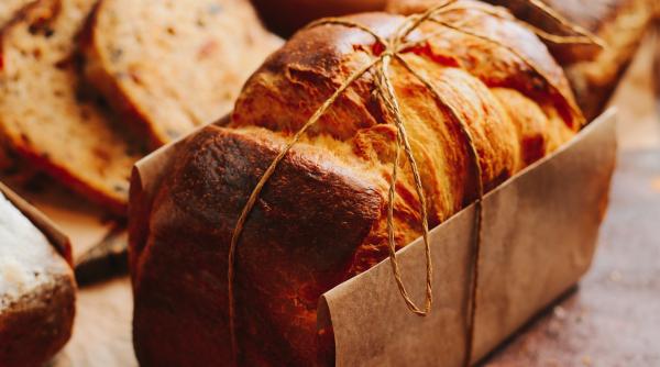 Cozonacii, o afacere înfloritoare în perioada sărbătorilor. Câţi se produc în România şi câţi ajung la export