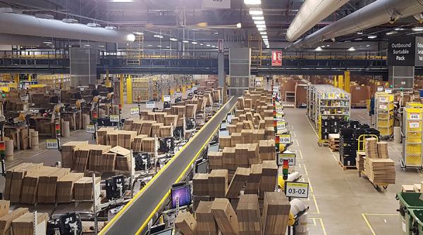 Amazon va concedia 10.000 de angajați pe fondul "celei mai mari reduceri de personal" din istoria firmei