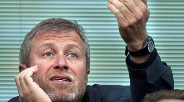 Roman Abramovici s-a folosit de copii pentru a evita sancțiunile occidentale