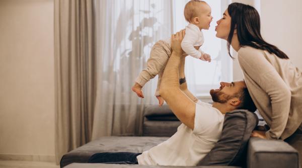 Începe distribuția voucherelor de 15.000 de lei. Cine sunt beneficiarii