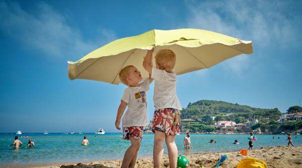 ANAT susține cererea patronatelor din turism pentru începerea anului școlar pe 18 septembrie