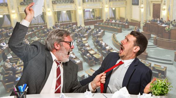 Bătaie pentru eliminarea suprataxării contractelor de muncă