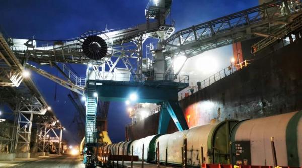 Separarea activităților comerciale de cele de autoritate publică în administrarea porturilor, recomandată de Consiliul Concurenței