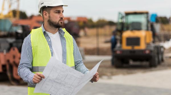 Constructorii pot trimite angajații pe banii statului la cursuri de formare. Despre ce este vorba