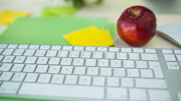 Apple s-a așezat pe block-start. Dispozitivele aliniate pentru lansare