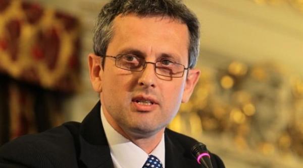 Valentin Lazea (BNR): Sute de programe elaborate de autorităţile române zac în sertare