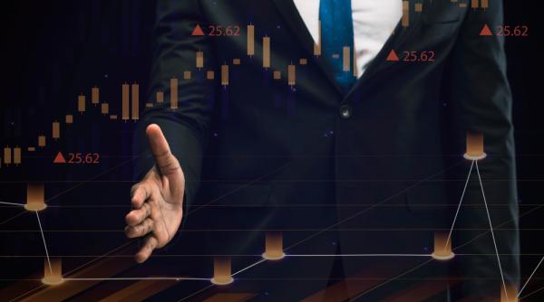 Piața neagră înflorește în România. Adrian Negrescu: ”Nici pensionarii nu au reușit să-i protejeze!”