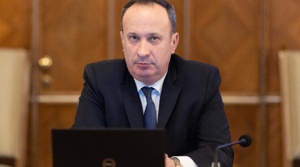 Reacția ministerului finanțelor după ratingul dat de Fitch