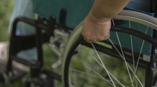 ICCJ a tranșat problema: Pensionarul de invaliditate are acest drept