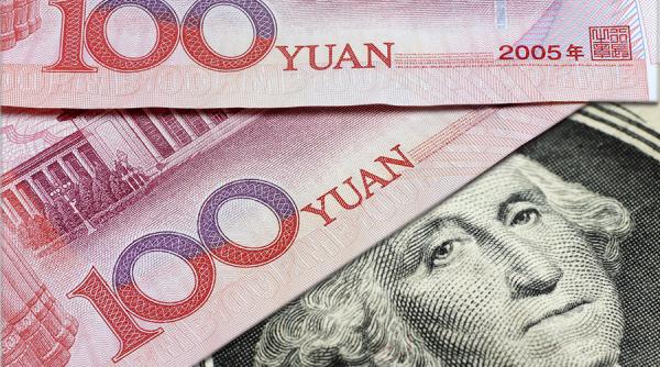 Yuanul a devenit cea mai tranzacţionată valută din Rusia