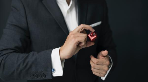 FMI detectează noi riscuri la adresa stabilităţii financiare