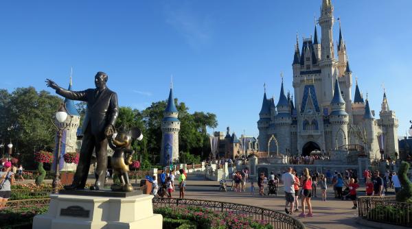 Concedieri masive la Disney. Se vrea o economie de 5,5 miliarde de dolari