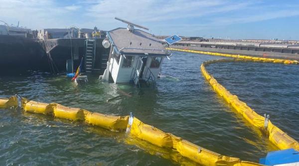 Accident naval în portul Constanța. Un împingător s-a scufundat