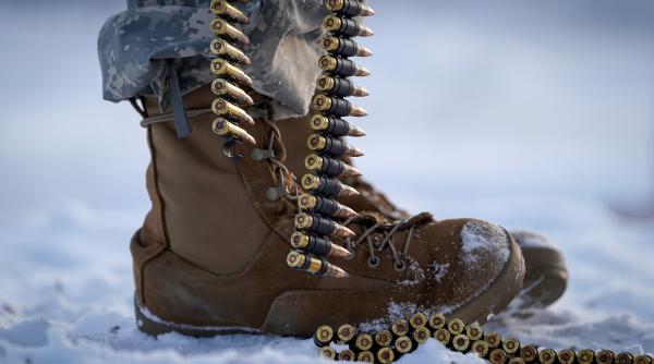 Cheltuielile pentru creşterea producţiei de muniţie, incluse în noile reguli bugetare ale UE