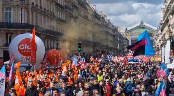 Proteste de amploare în Franţa, de 1 mai, împotriva reformei pensiilor