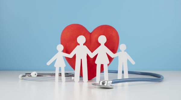 Cât costă o asigurare de sănătate în România. Asigurare privată și asigurare la stat, prețuri