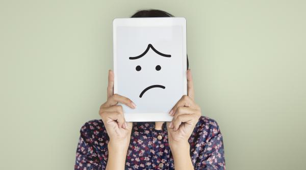 Soluții pentru scoaterea României din criză. Negrescu: ”Asistăm la o glumă proastă”